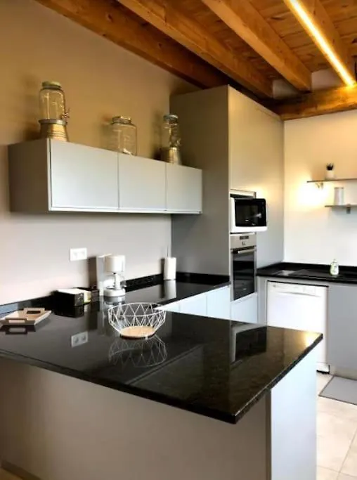 Gite La Bergerie, Piscine Chauffee, Couzon Holiday home